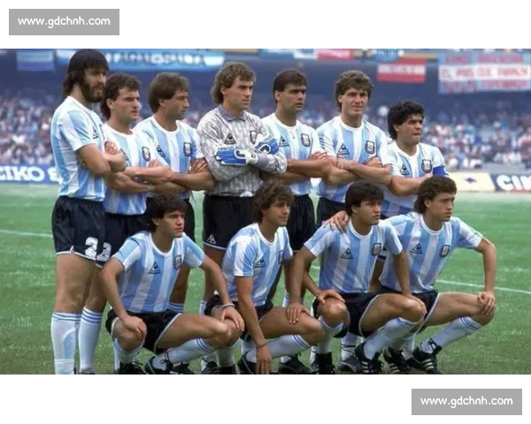 阿兹特克的永恒星光：阿根廷足协纪念 1986 世界杯夺冠 39 周年